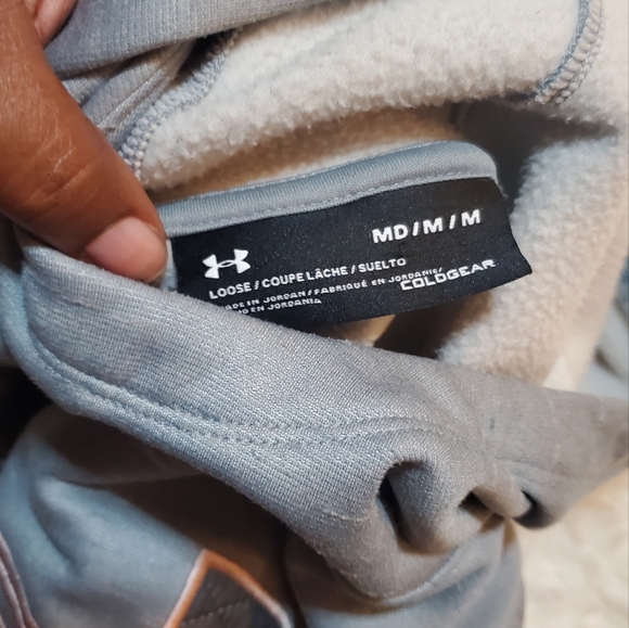 - UnderArmour Hoodie - Picture 6 of 6